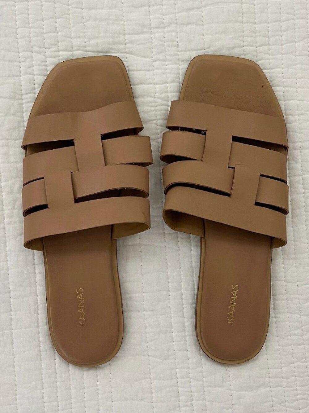Kaanas Sandals Women's 10M Tan Leather Slides Brown Summer Flats Shoes Woven